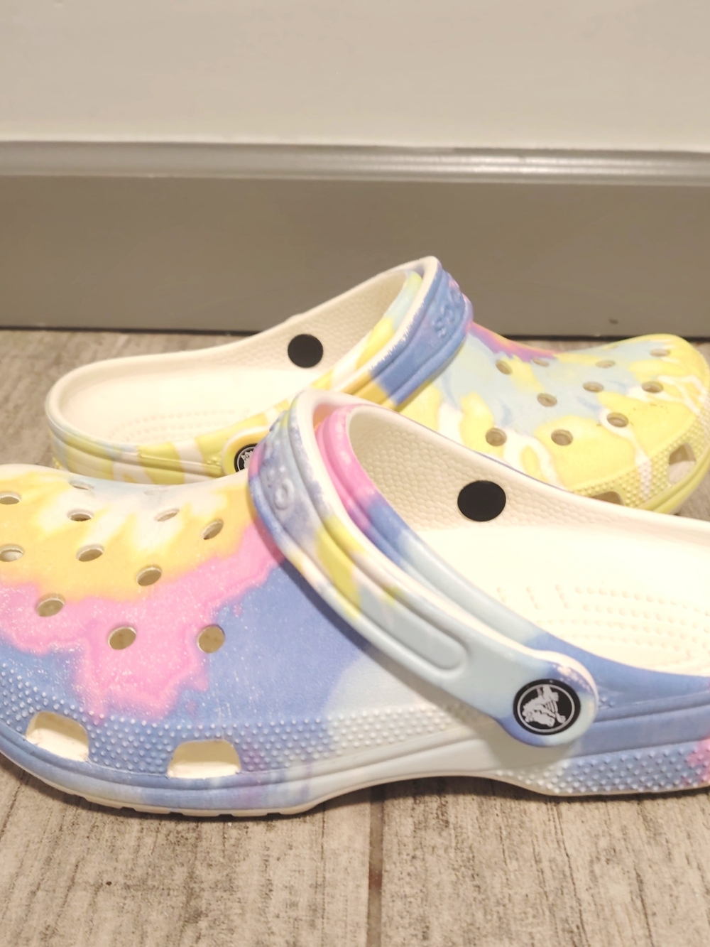 Kids Tie-Dye Slip-On Clog - Pastel Yellow Pink Blue size W9/M7